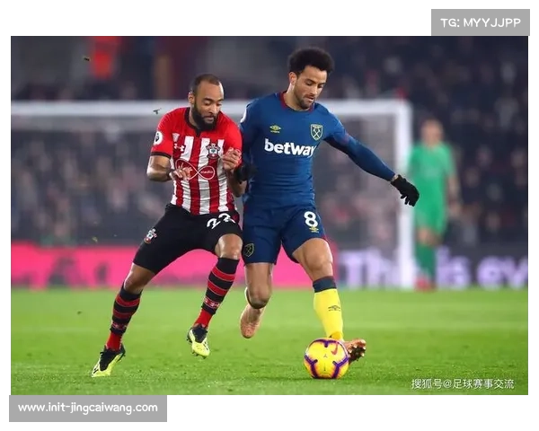 塞维利亚1-1战平赫罗纳，暴雨天气导致比赛一度推迟